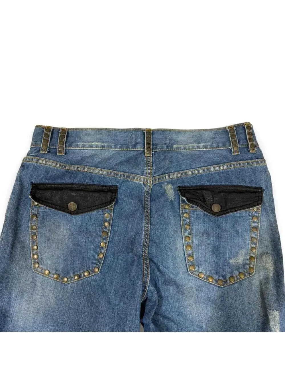 Distressed flap pockets blue denim jeans with studs - Picture 3 of 5